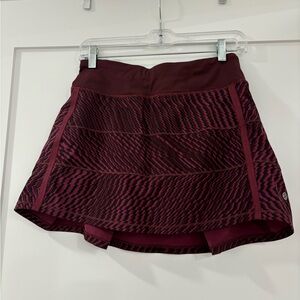 Lululemon Athletica Burgundy Patterned Skirt